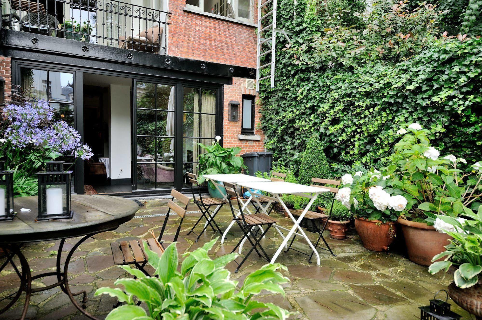B&B Jvr 108 Antwerpen Buitenkant foto